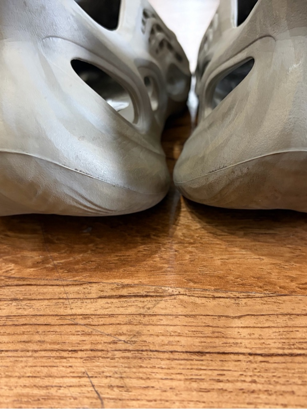 ADIDAS YEEZY FOAM RUNNER - Picture 5 of 9